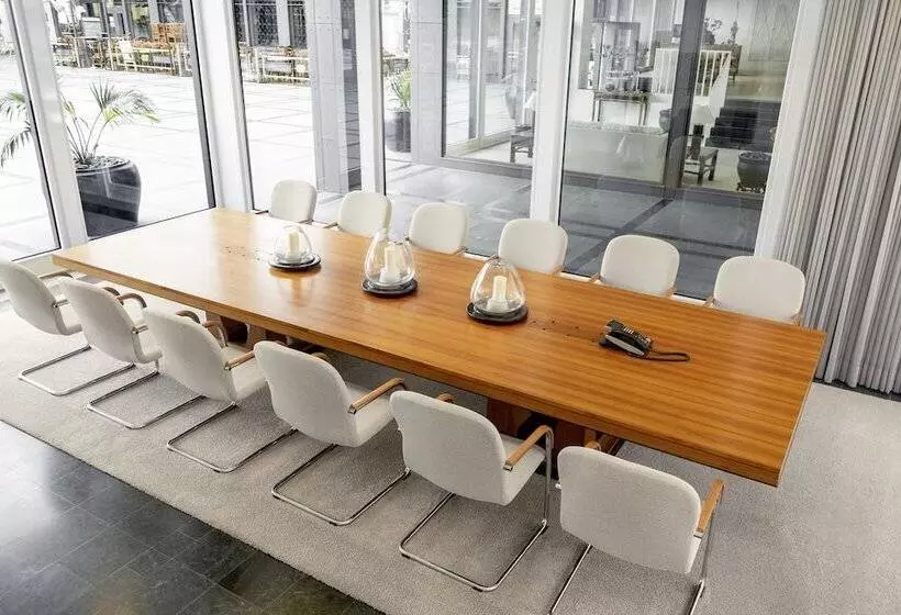 ホテル The Mandala Suites