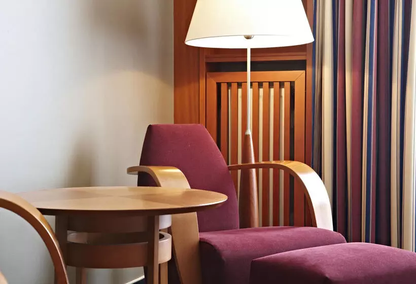 Отель Vienna House By Wyndham Sonne Rostock