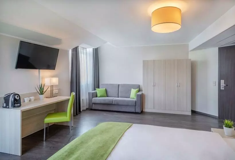 B&B HOTEL Krefeld-Süd