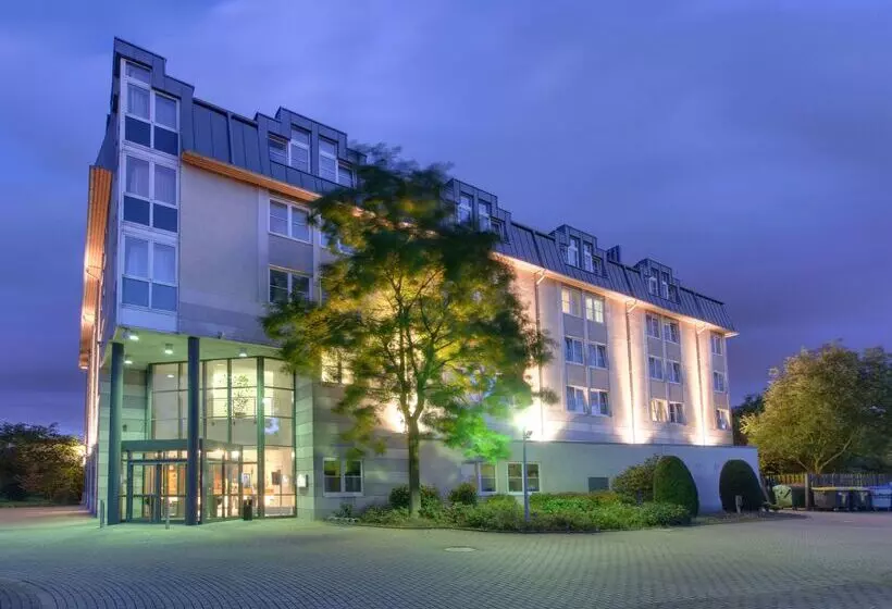 B&B HOTEL Krefeld-Süd