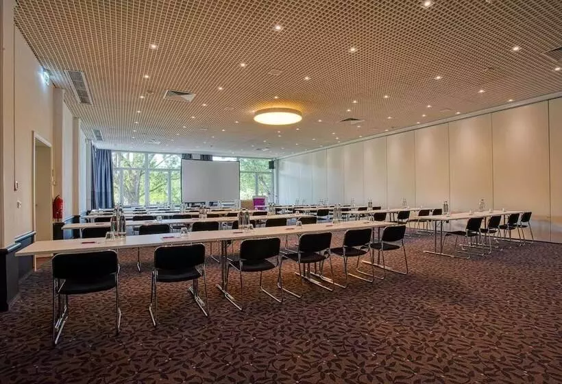 Fourside Plaza Hotel Trier, Trademark Collection By Wyndham