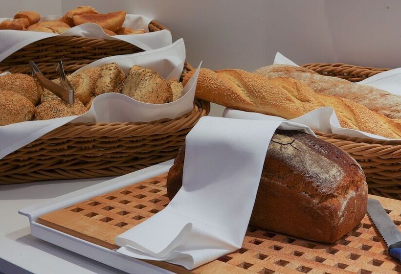 Fourside Plaza Hotel Trier, Trademark Collection By Wyndham