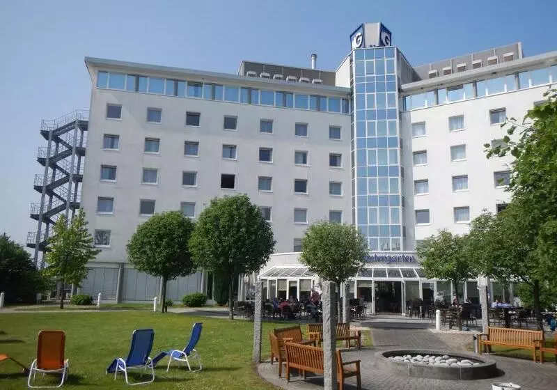 Отель Globana Airport