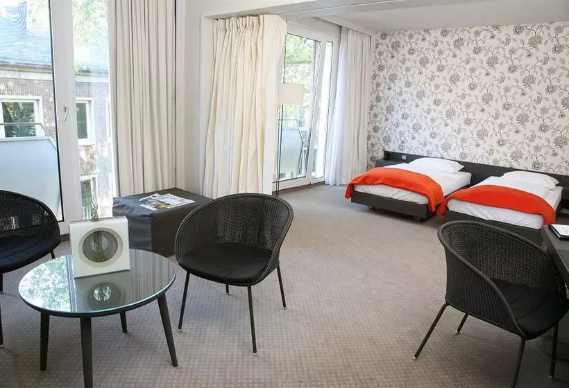 Отель Senats  Köln