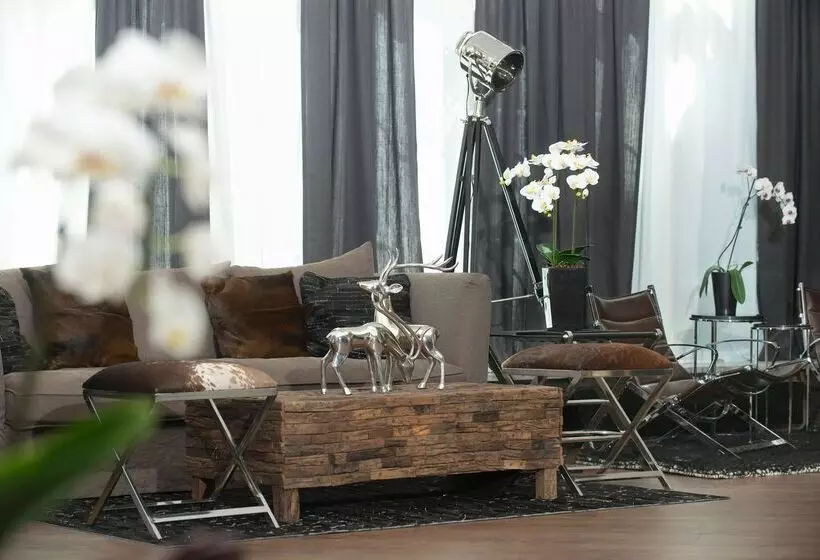 בית מלון כפרי Tryp By Wyndham Munich North