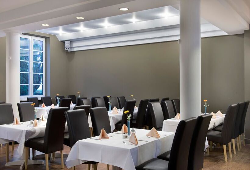 Hotel Tryp By Wyndham Munich North