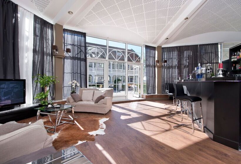 Hotel Tryp By Wyndham Munich North