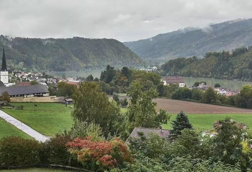 Landhotel Donaublick