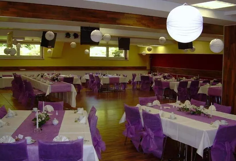 Parkhotel Neubrandenburg