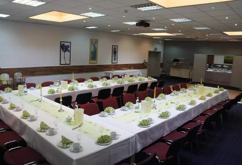 Parkhotel Neubrandenburg