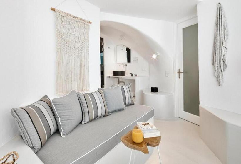 Dana Villas & Infinity Suites