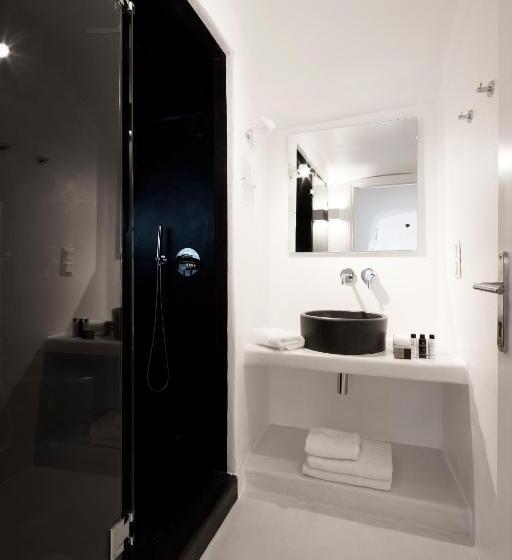 Dana Villas & Infinity Suites