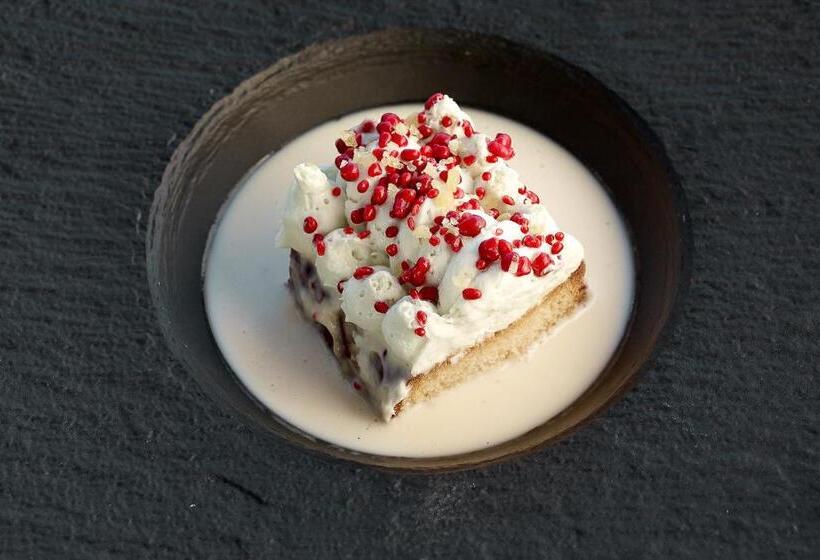 Dana Villas & Infinity Suites