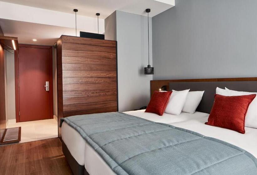 Отель Achilleas