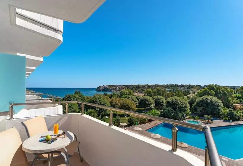 בית מלון כפרי Irene Palace Beach Resort