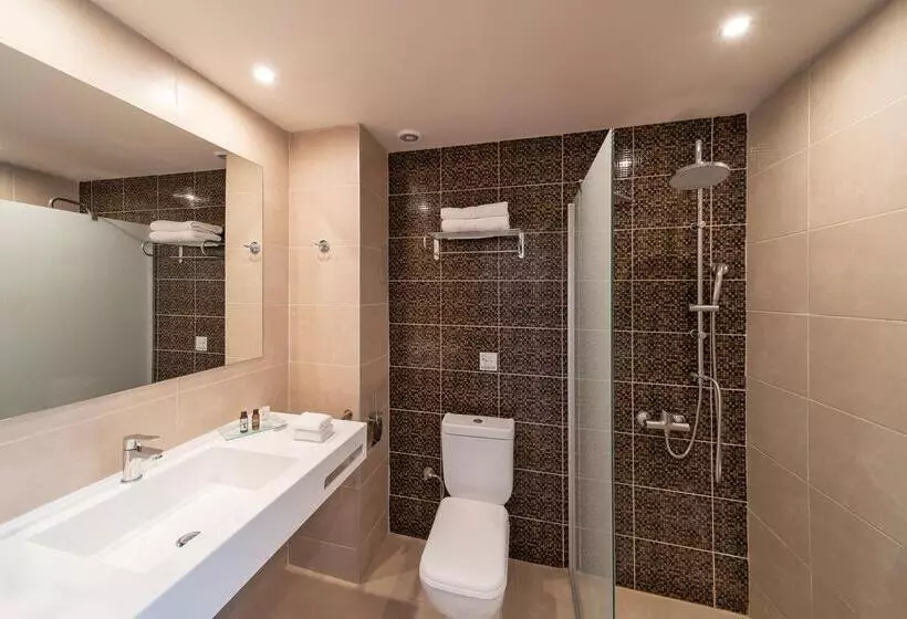 בית מלון כפרי Irene Palace Beach Resort