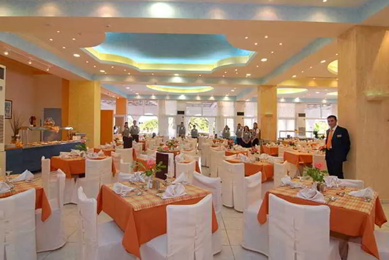 Hotelli Irene Palace Beach Resort