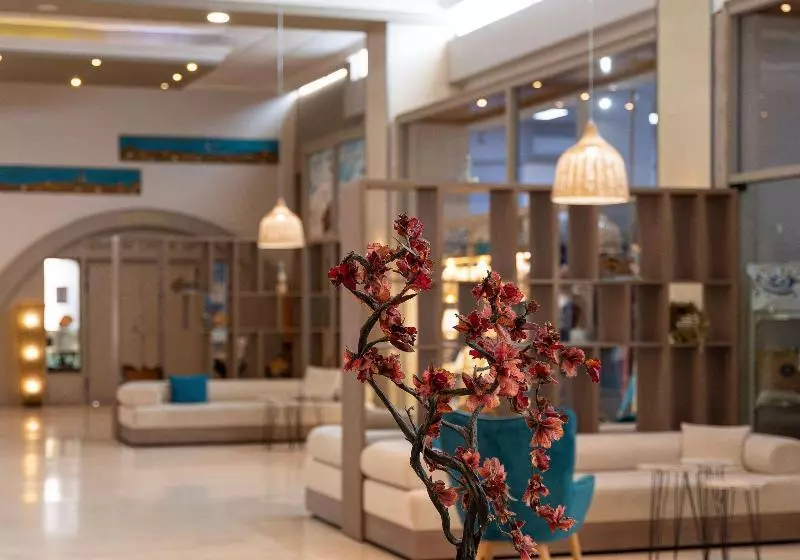 Hotelli Irene Palace Beach Resort