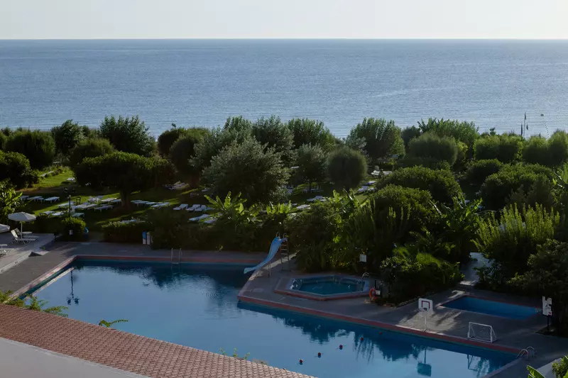 Hotelli Irene Palace Beach Resort