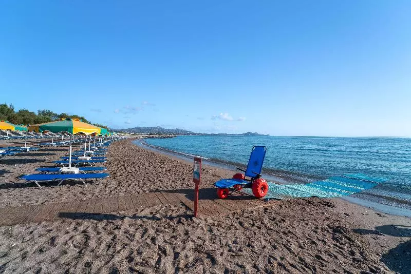 Hotelli Irene Palace Beach Resort