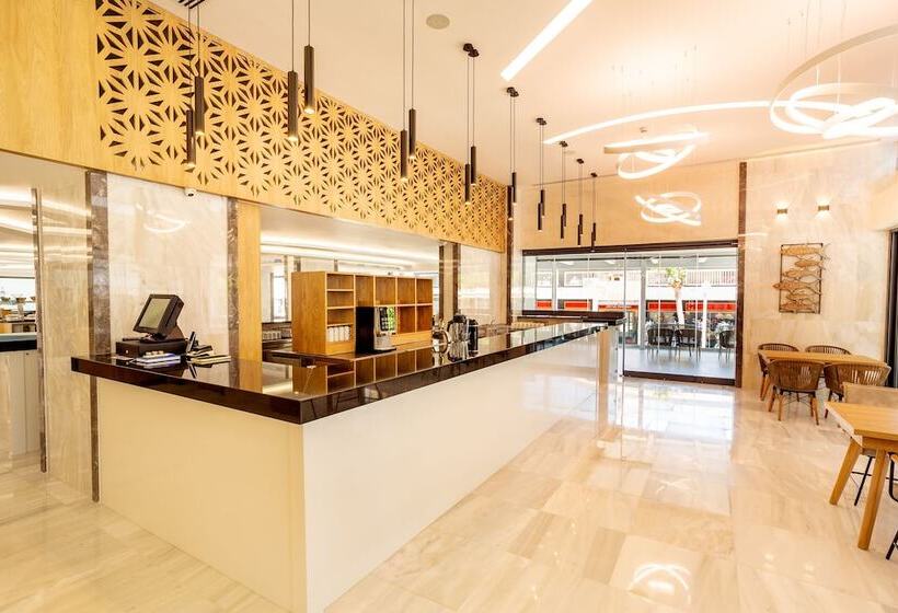 هتل Rhodos Horizon City Adults Only