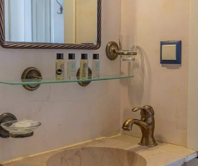 בית מלון כפרי Suites Pandora