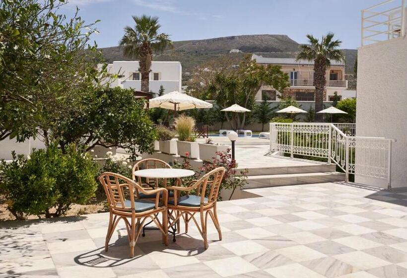 Polos Hotel Paros