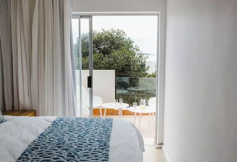 Hotelli First Group Cape Gordonia