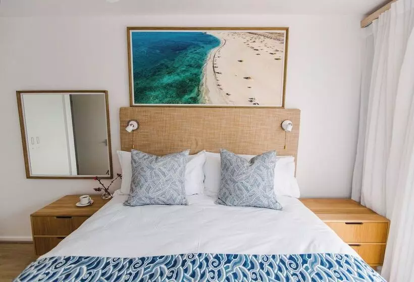 Hotelli First Group Cape Gordonia