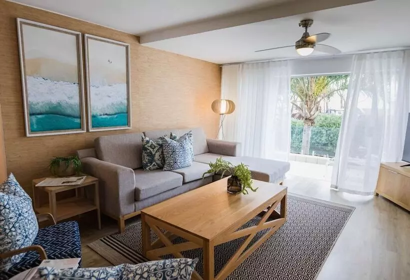 Hotelli First Group Cape Gordonia