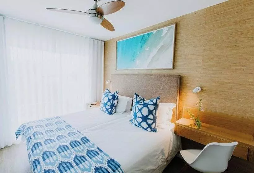 Hotelli First Group Cape Gordonia