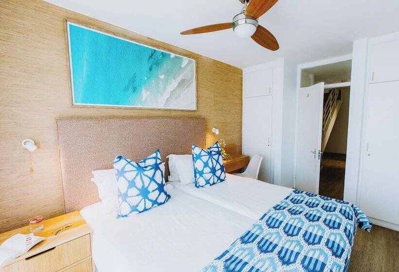 호텔 First Group Cape Gordonia