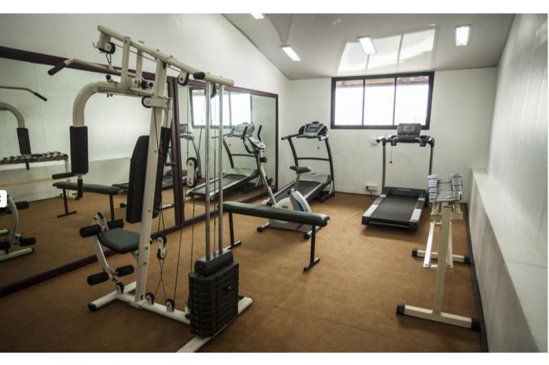 Hotel Mahindra World City Club