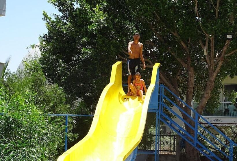 Side Forever Apart Otel