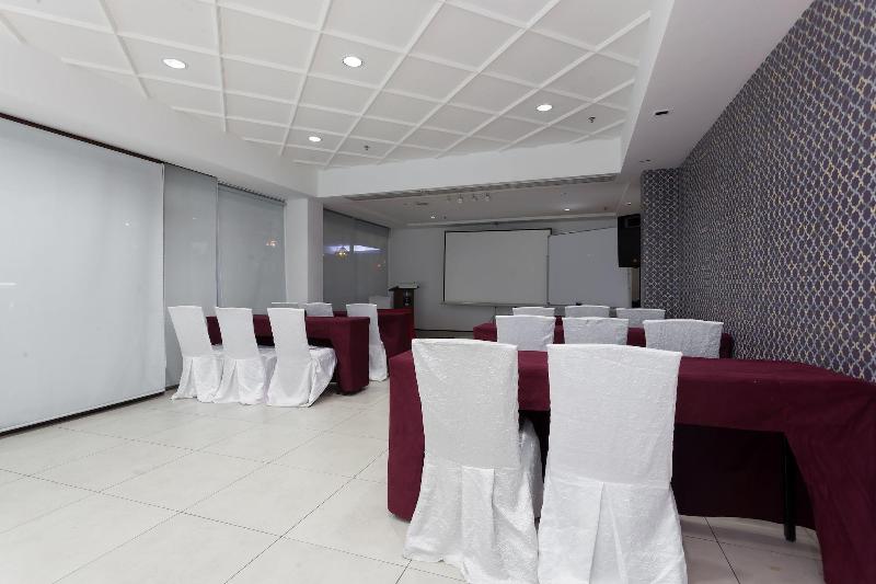 Starpoints Hotel Kuala Lumpur By Zen Rooms