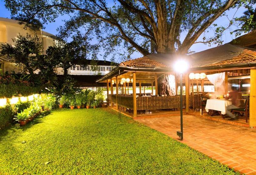 Casino Hotel   Cgh Earth, Cochin