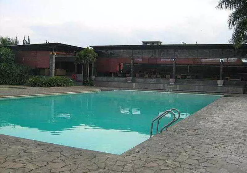 Hotel Grand  Lembang