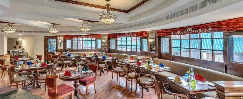 בית מלון כפרי Club Mahindra White Meadows Manali