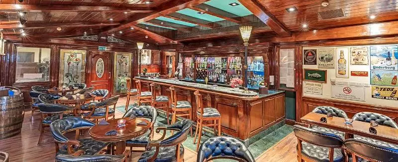 בית מלון כפרי Club Mahindra White Meadows Manali