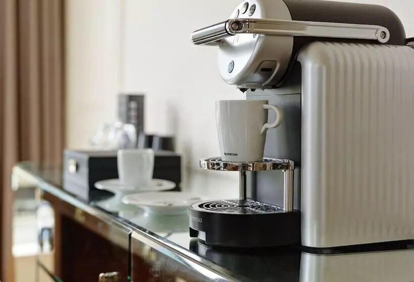 Herbert Park Hotel And Park Residence