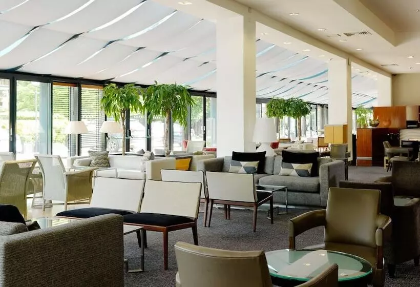 Herbert Park Hotel And Park Residence