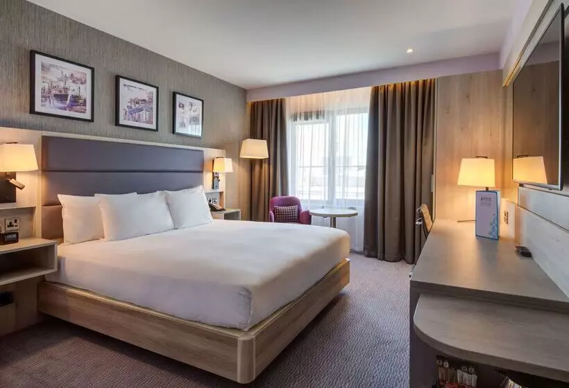 호텔 Hilton Garden Inn Dublin City Centre