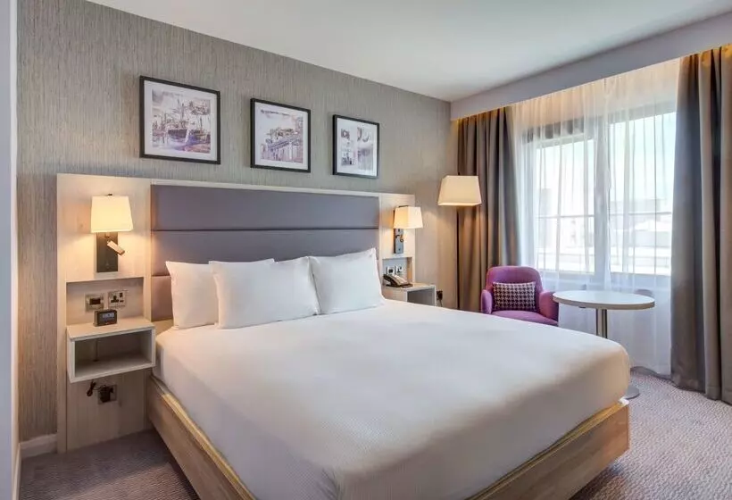 호텔 Hilton Garden Inn Dublin City Centre