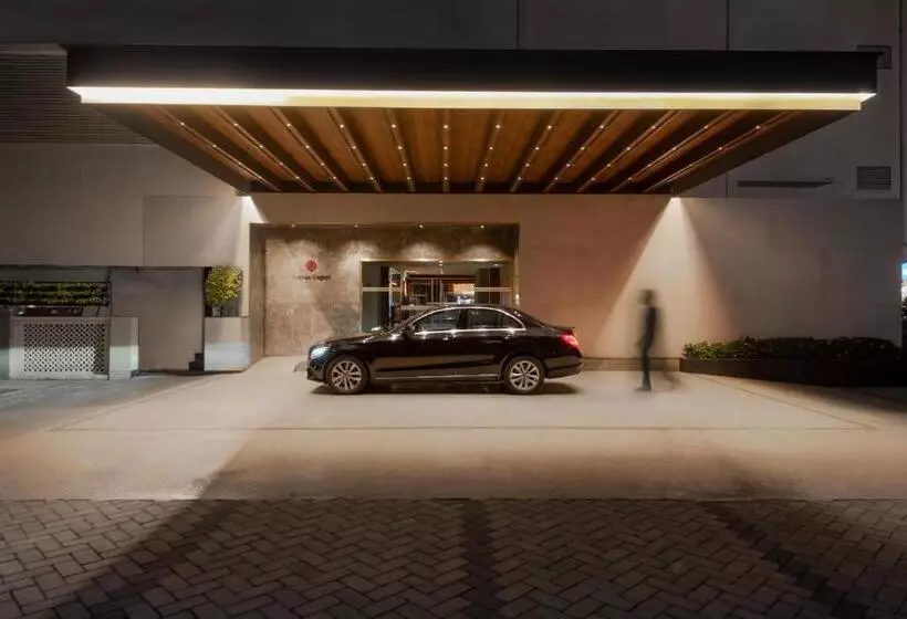 ホテル The Avenue Regent