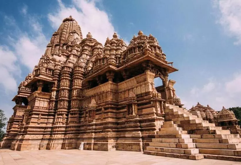 Radisson Jass Hotel, Khajuraho