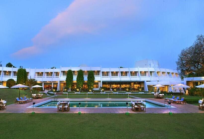 Radisson Jass Hotel, Khajuraho