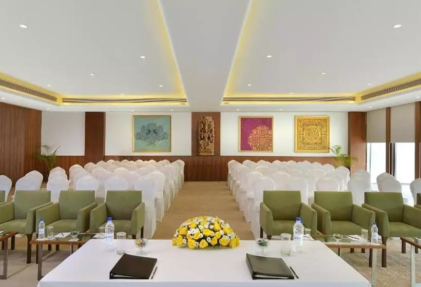 Radisson Jass Hotel, Khajuraho
