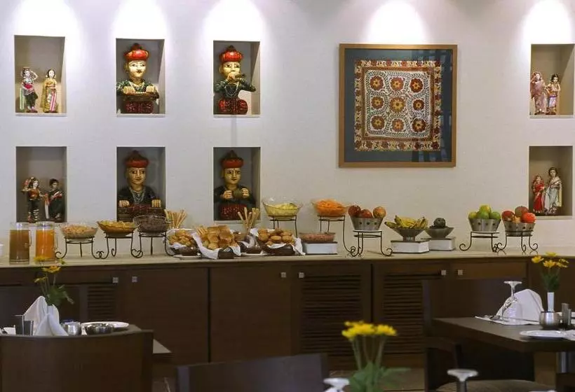 Radisson Jass Hotel, Khajuraho