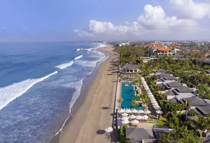 Otel The Seminyak Beach Resort & Spa