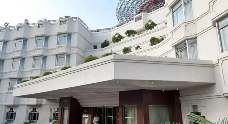 Отель Howard Plaza The Fern, Agra